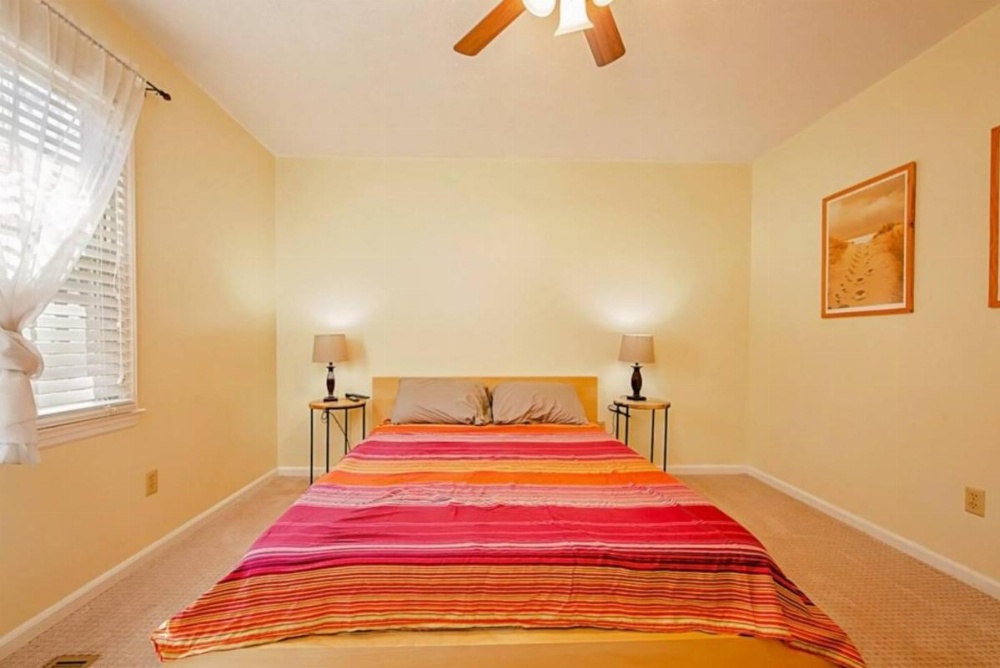 Enjoy the centrally located Mcfadyen Guest House Image 14