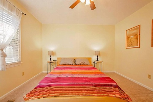 Enjoy the centrally located Mcfadyen Guest House image 14