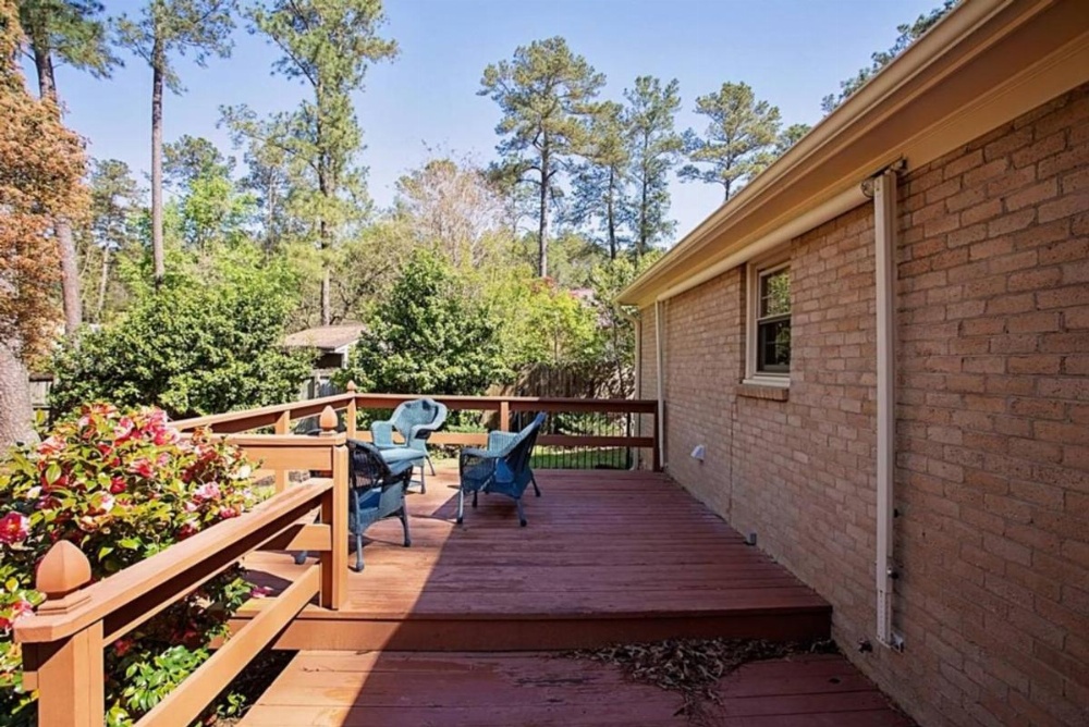 Enjoy the centrally located Mcfadyen Guest House Image 15