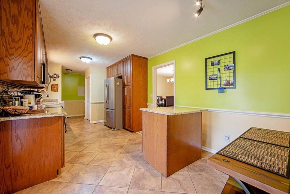 Enjoy the centrally located Mcfadyen Guest House Image 18