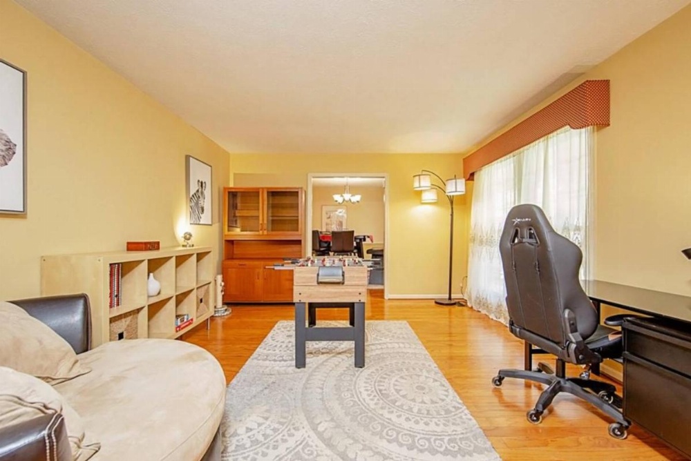 Enjoy the centrally located Mcfadyen Guest House Image 21