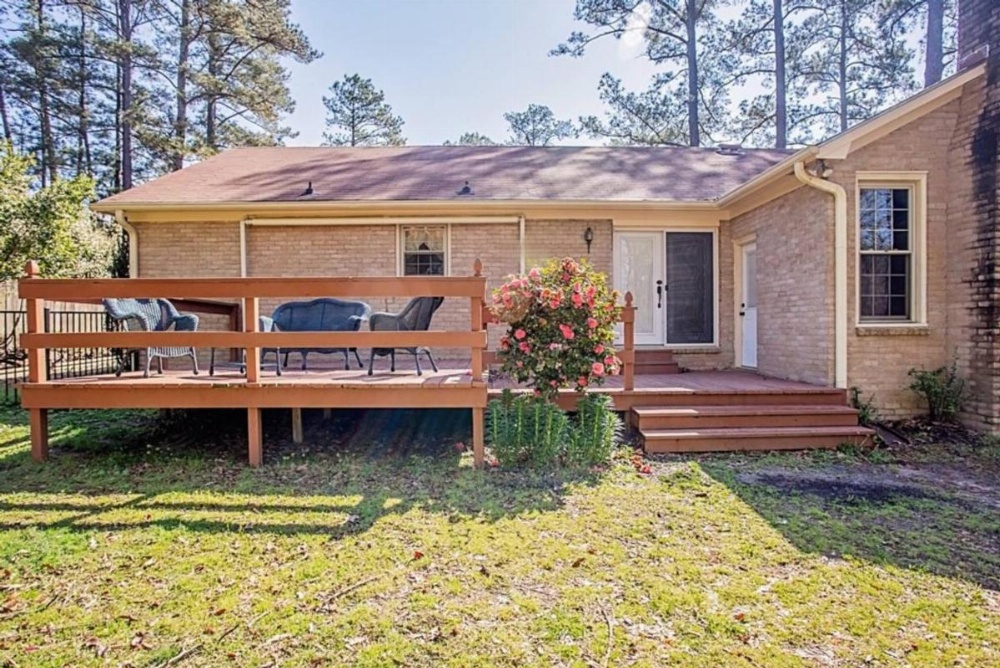 Enjoy the centrally located Mcfadyen Guest House Image 31